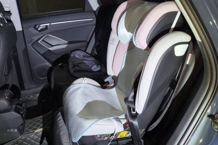 Audi Q3 2023 image de voiture #19