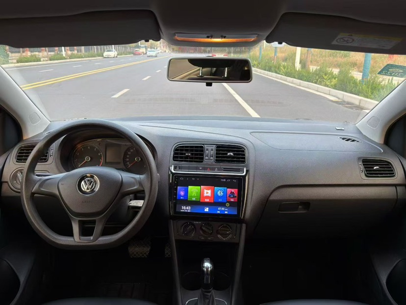 Volkswagen Polo 2013 #5 Volkswagen Polo 2013 car image #5