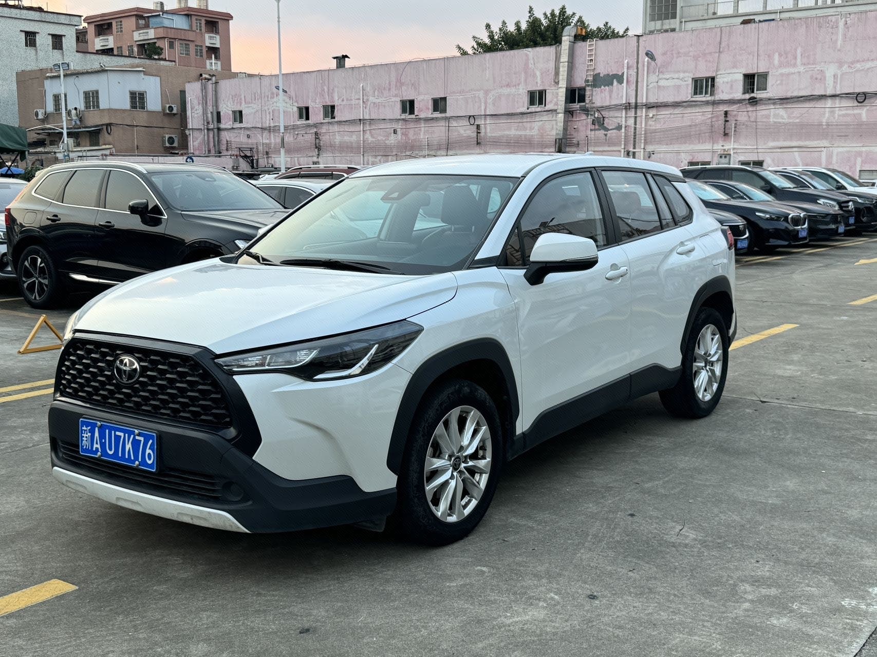 Toyota Corolla Cross 2023 car image 
