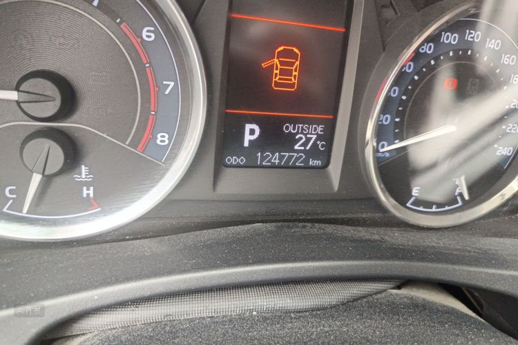 Toyota Corolla 2018 car image #14