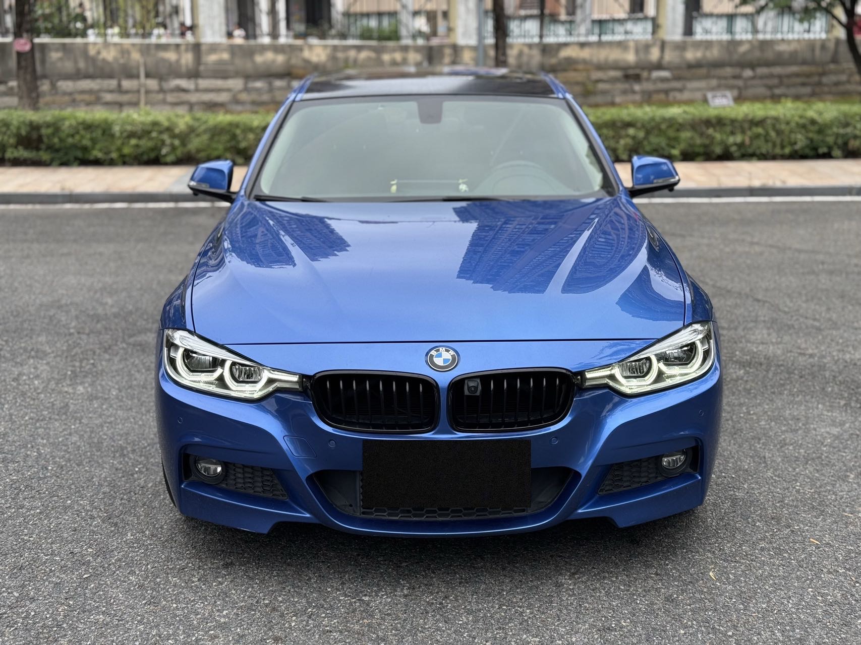BMW 3 Series 2019 #2 BMW 3 Series 2019 car image #2