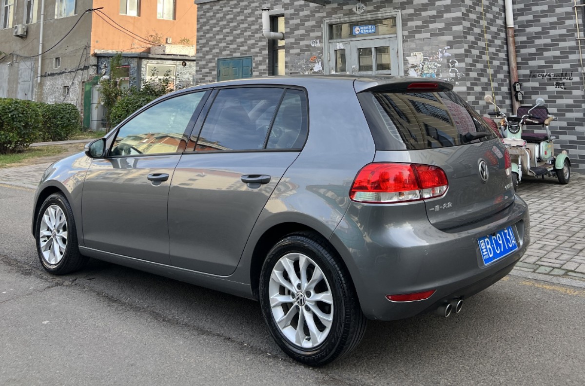 Volkswagen Golf 2011 #9 Volkswagen Golf 2011 car image #9