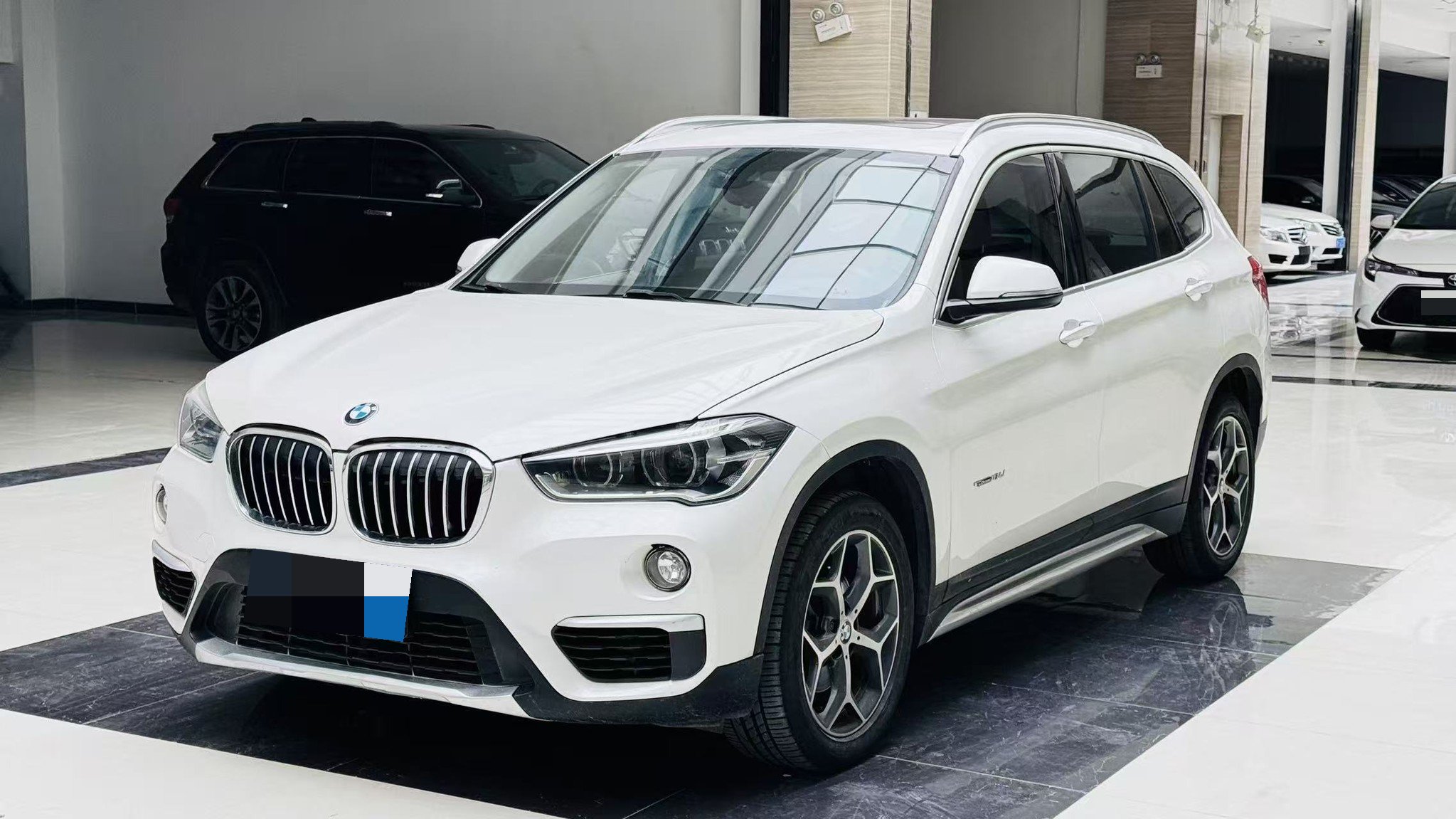 BMW X1 2018 car image 