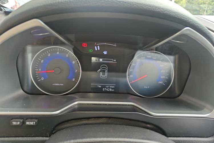GEELY Emgrand 2016 #12 GEELY Emgrand 2016 car image #12