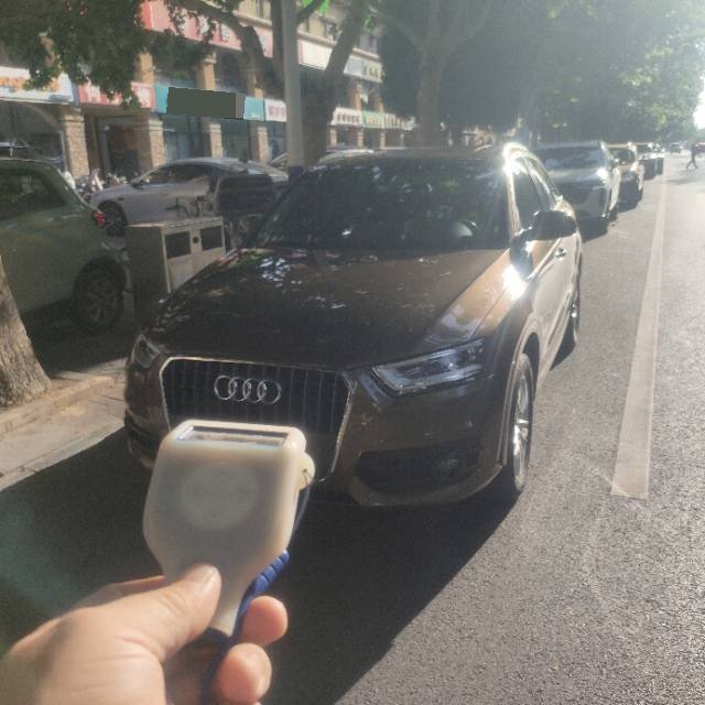 Audi Q3 2015 car image 