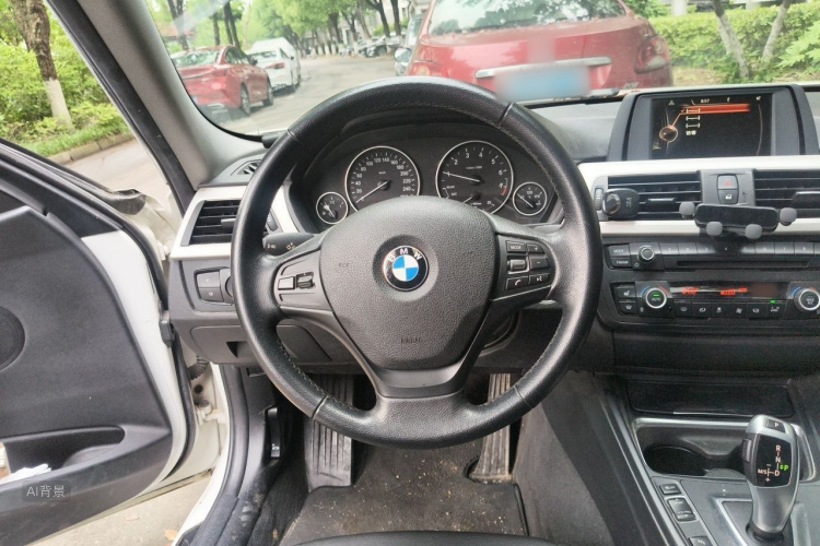 BMW 3 Series 2015 car image #12