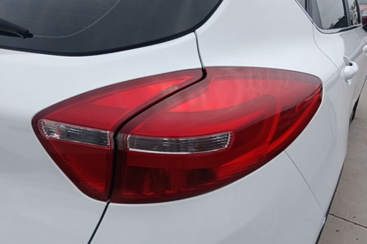 GEELY Emgrand GS 2018 #8 GEELY Emgrand GS 2018 car image #8