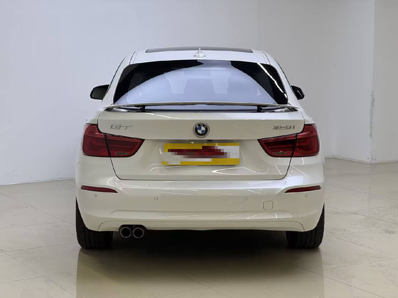 BMW 3 Series GT 2018 #5 BMW 3 Series GT 2018 car image #5