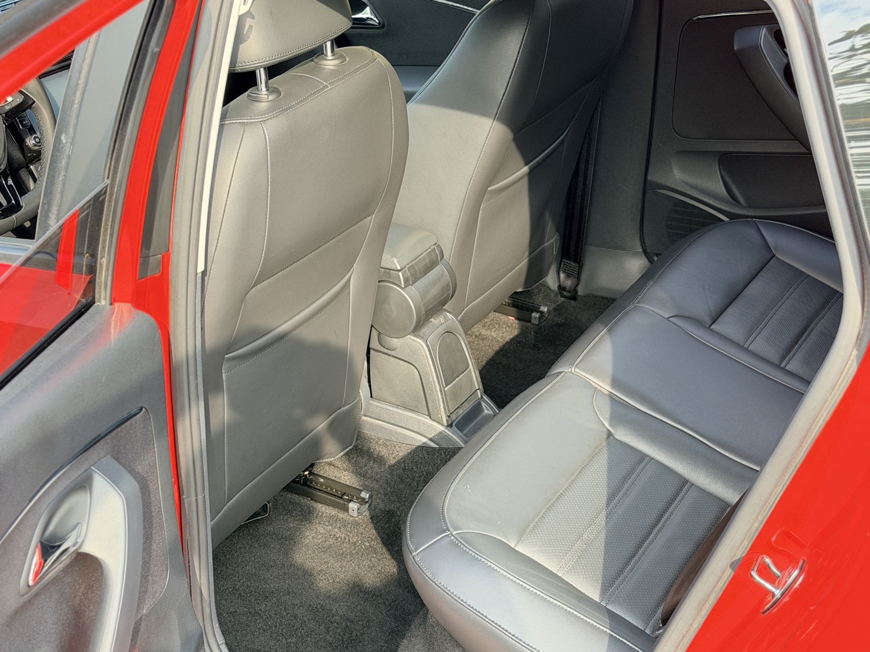 Volkswagen Polo 2015 изображение автомобиля #18