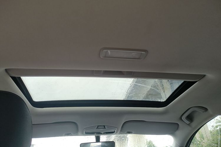 GEELY Emgrand 2022 #18 GEELY Emgrand 2022 car image #18