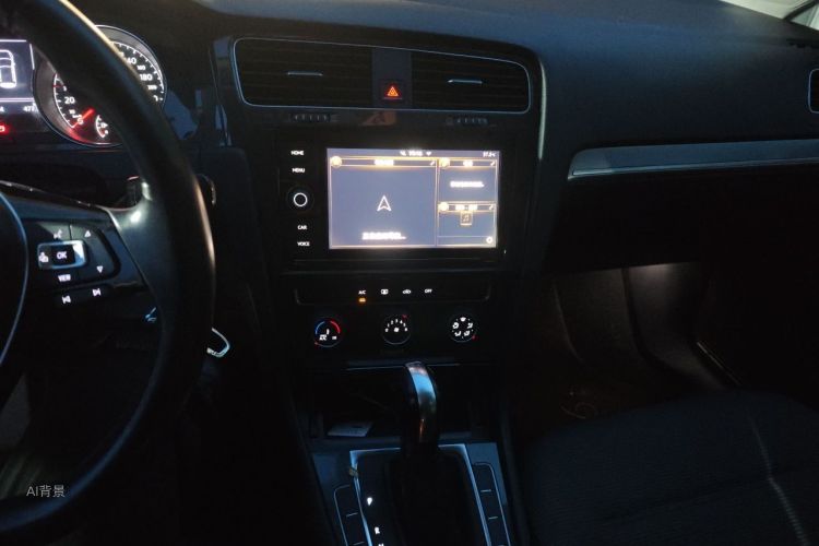 Volkswagen Golf 2019 #15 Volkswagen Golf 2019 car image #15
