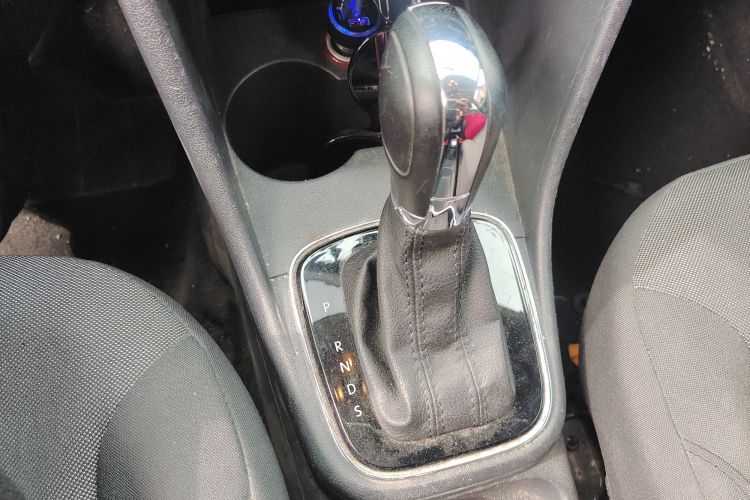 Volkswagen Polo 2017 imagem de carro #18