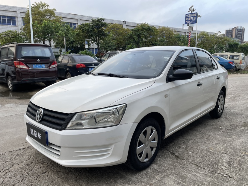 Volkswagen Santana 2017 car image #3