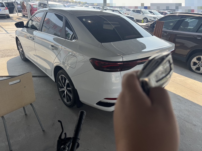 GEELY Emgrand 2024 car image #5