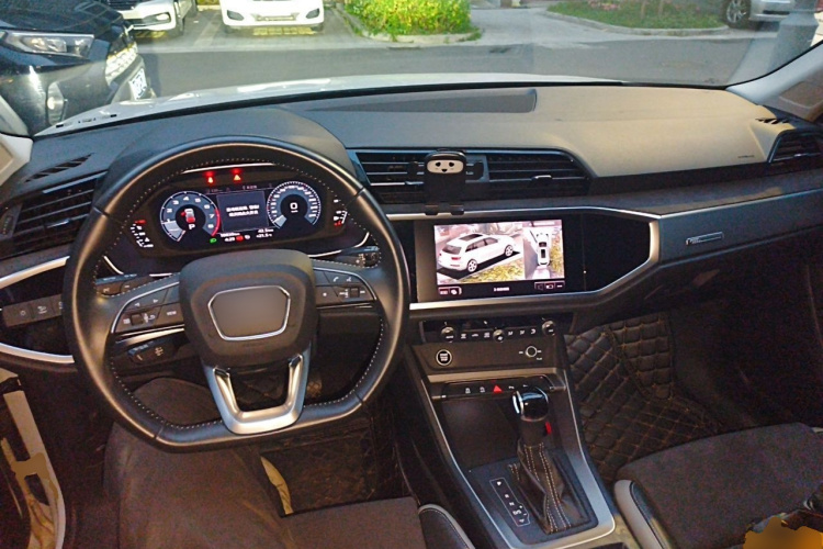 Audi Q3 2021 #7 Audi Q3 2021 car image #7