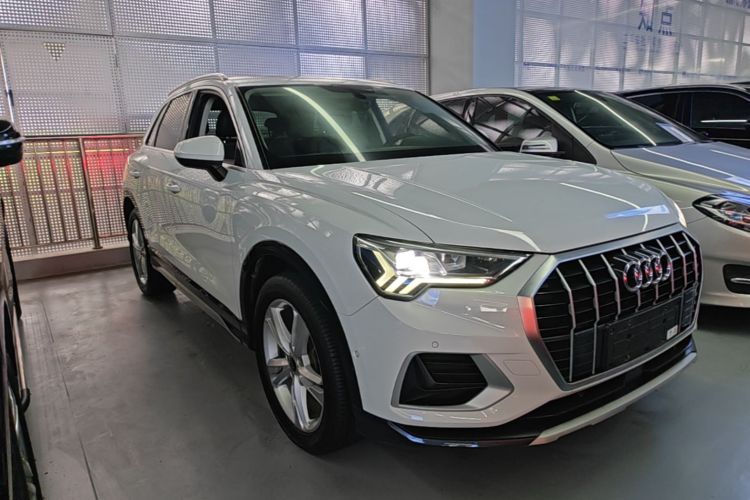 Audi Q3 2021 #4 Audi Q3 2021 car image #4