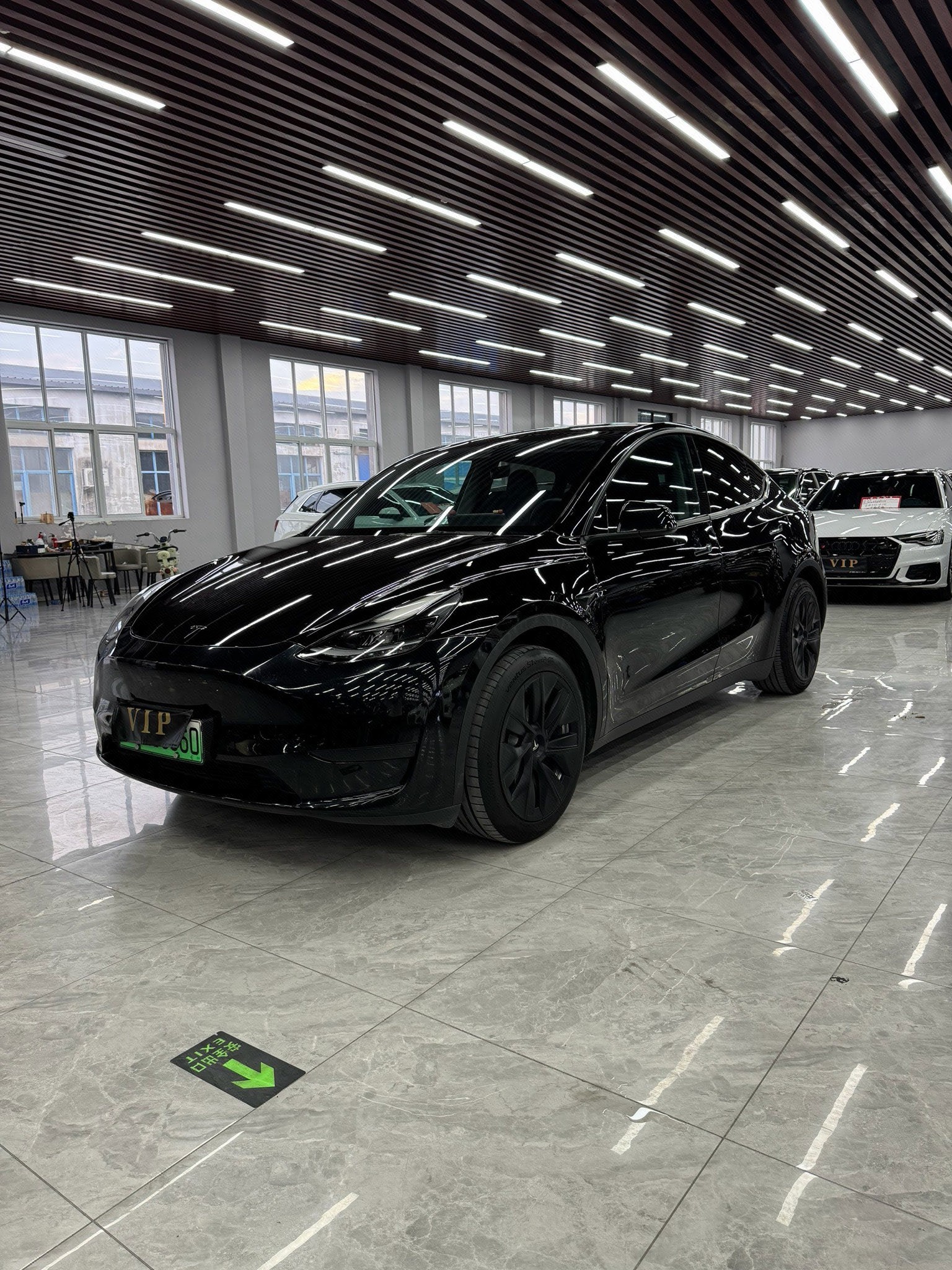 Tesla Model Y 2022 Tesla Model Y 2022 car image