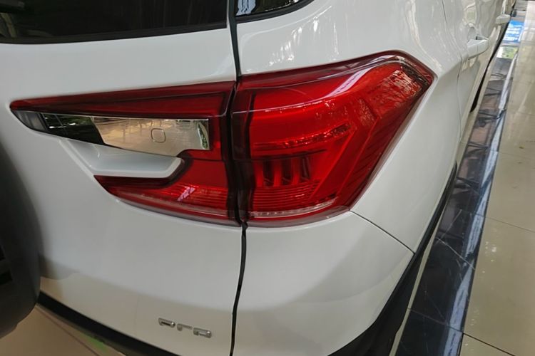 BYD Yuan Pro 2021 car image #8