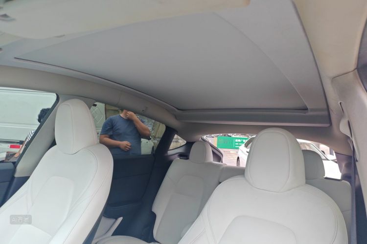 Tesla Model Y 2022 #20 Tesla Model Y 2022 immagine di auto #20