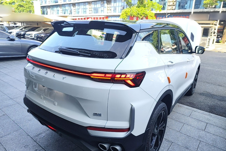 GEELY Coolray 2025 изображение автомобиля #7
