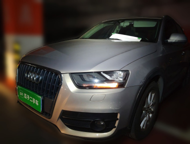 Audi Q3 2015 Audi Q3 2015 car image