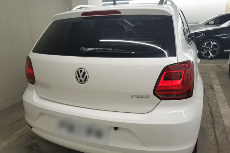 Volkswagen Polo 2015 #6 Volkswagen Polo 2015 car image #6
