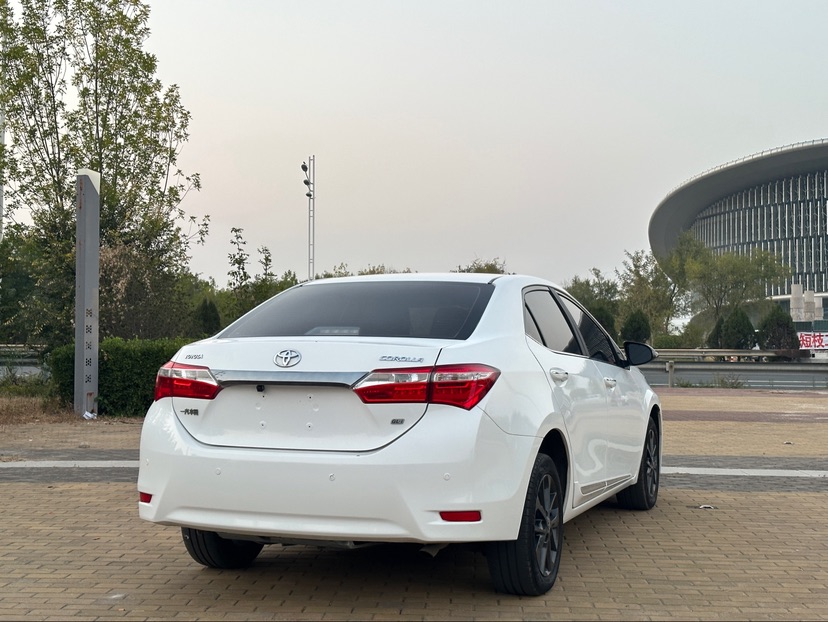 Toyota Corolla 2015 #4 Toyota Corolla 2015 car image #4