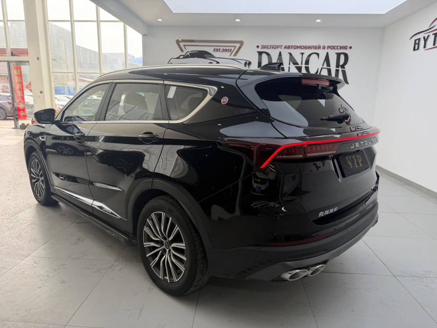 Jetour X70 PLUS 2023 car image #5