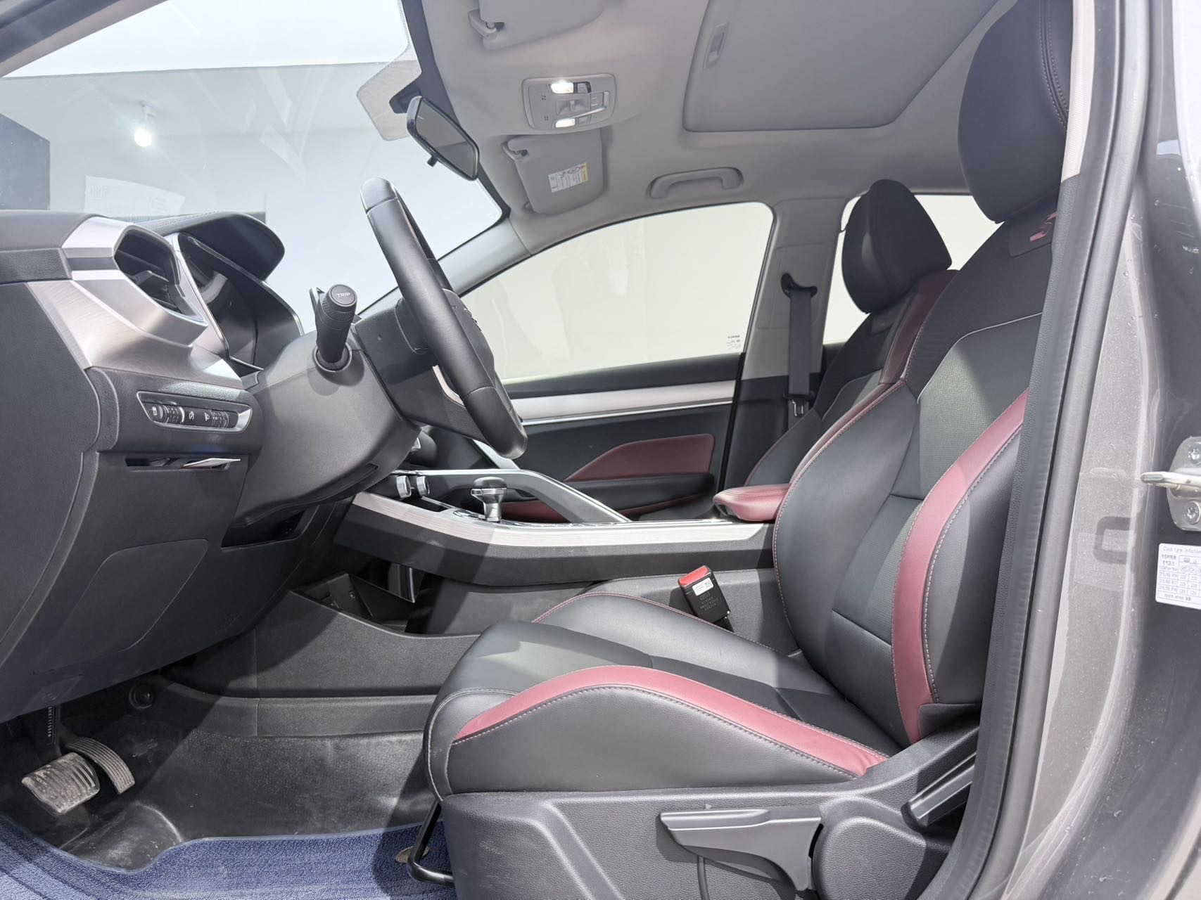 GEELY Coolray 2022 image de voiture #7