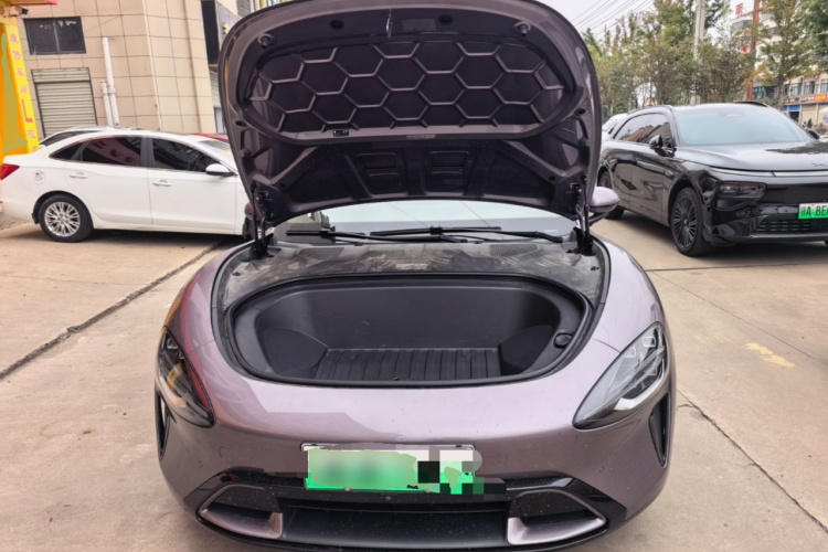 MI SU7 2025 immagine di auto #22