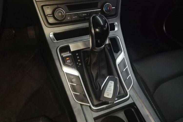 GEELY Emgrand 2021 car image #18
