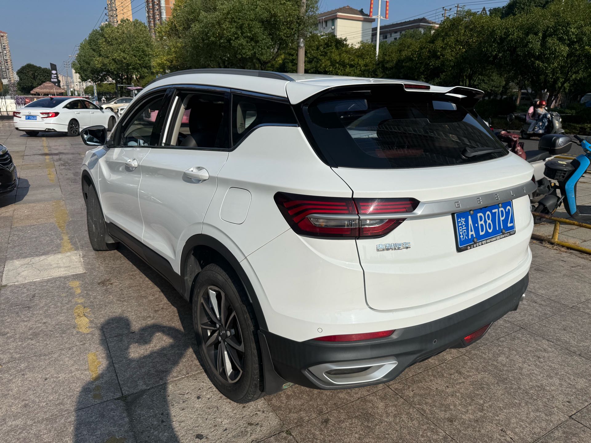 GEELY Coolray 2021 imagem de carro #3