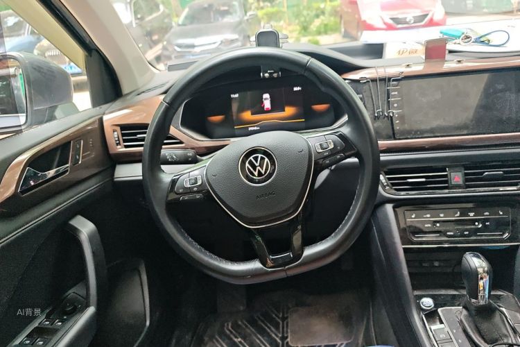 Volkswagen Tharu 2023 car image #12