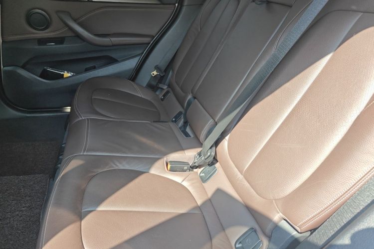 BMW X1 2019 #10 BMW X1 2019 car image #10