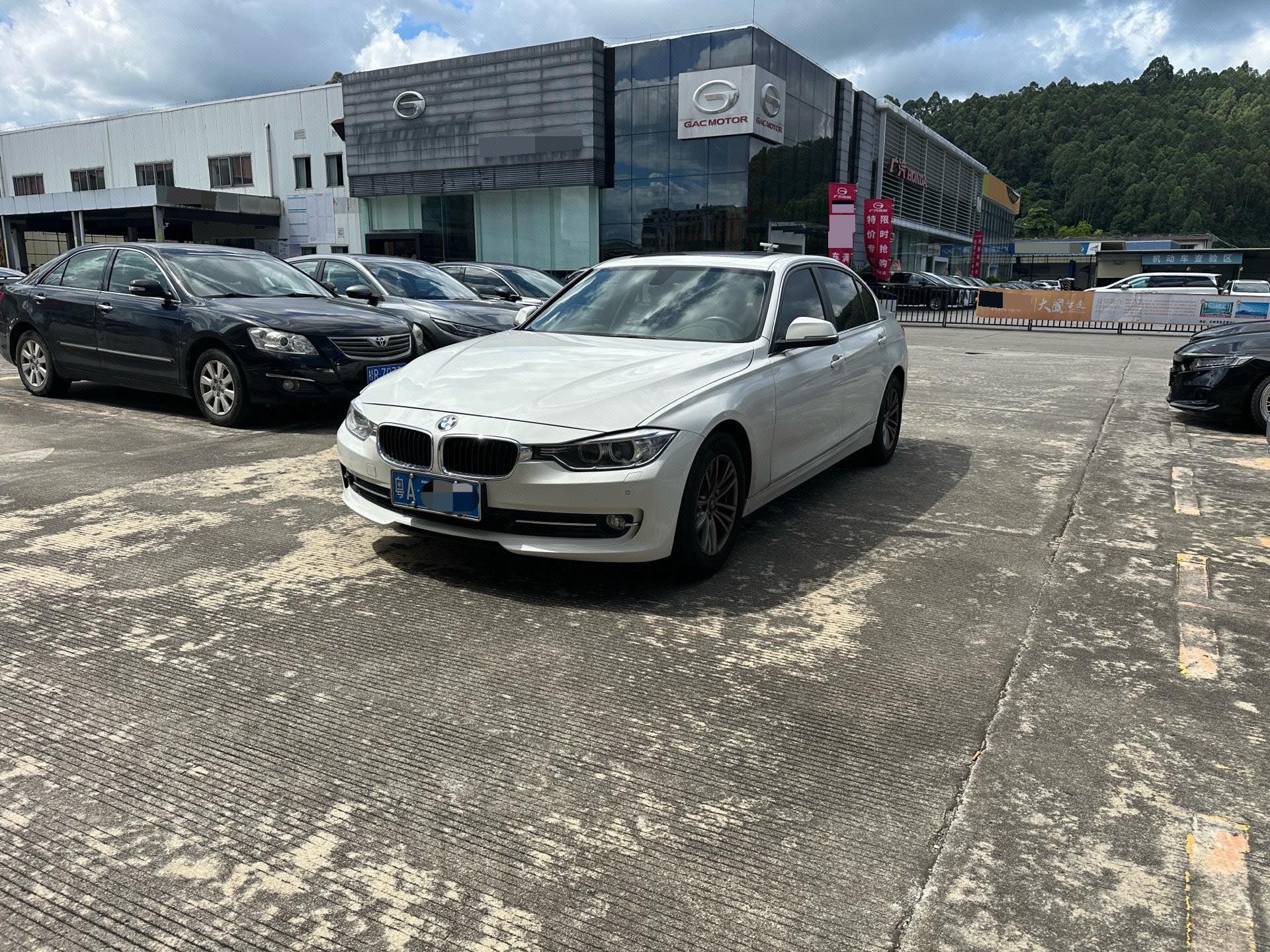 2013 2013 car image