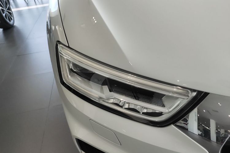 Audi Q3 2019 #8 Audi Q3 2019 immagine di auto #8