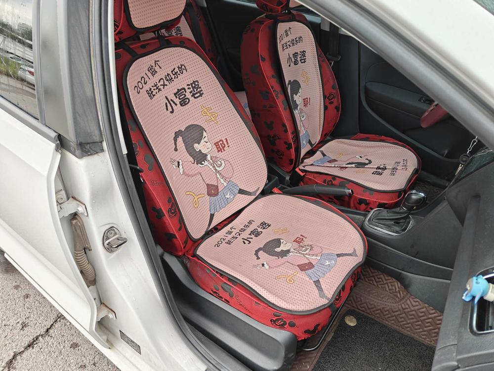 Volkswagen Polo 2019 car image #3
