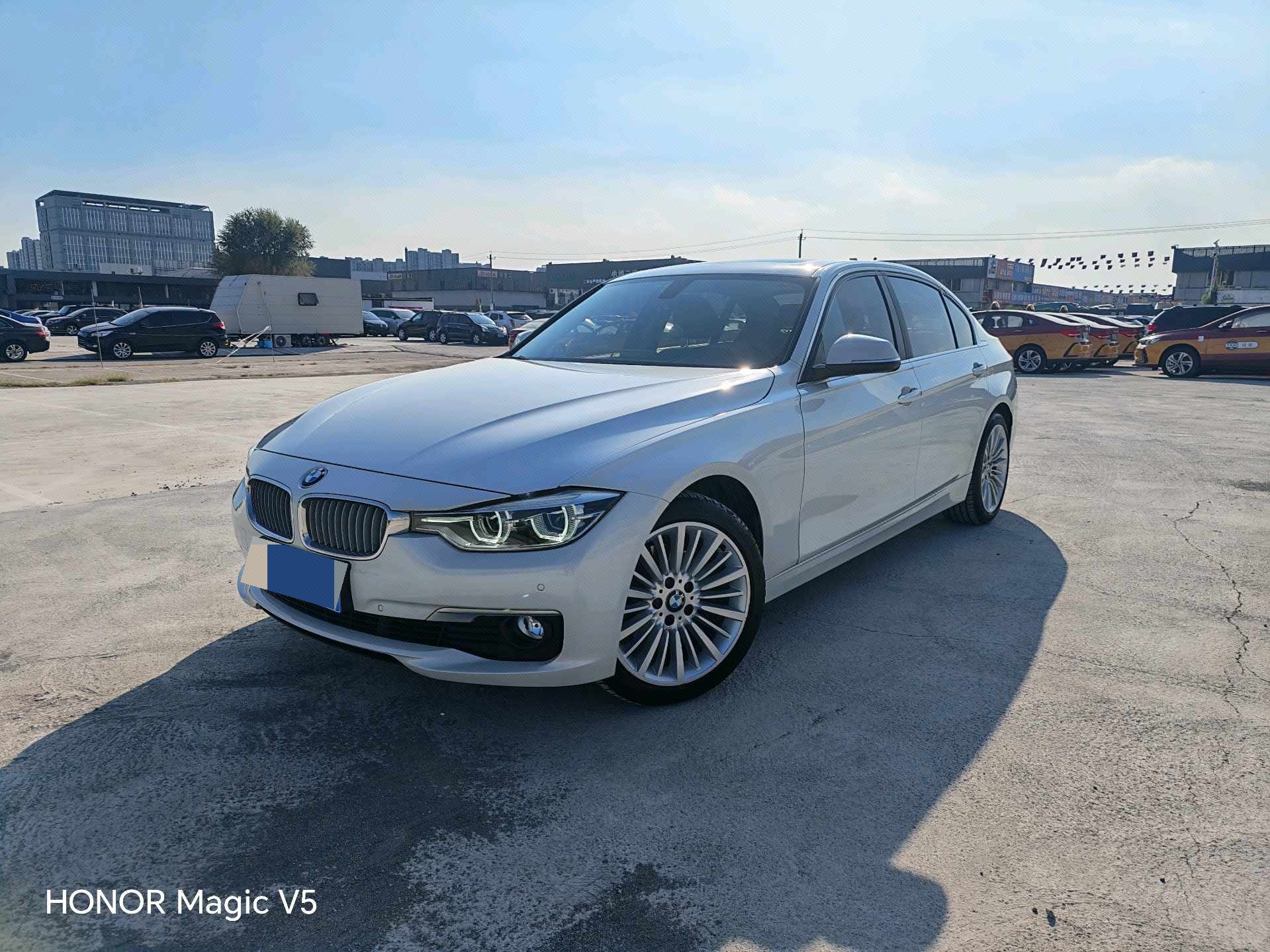 BMW 3 Series 2018 car image 