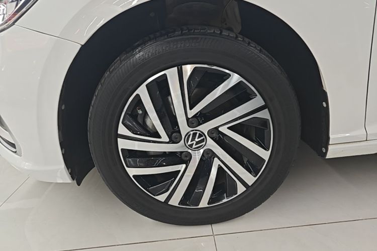 Volkswagen Lavida 2022 car image #9
