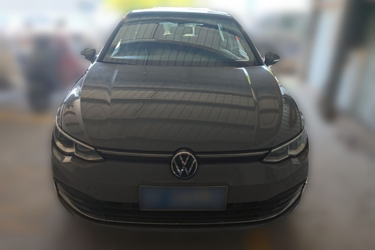 Volkswagen Golf 2024 car image #3