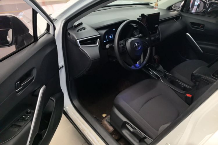 Toyota Corolla Cross 2024 car image #16