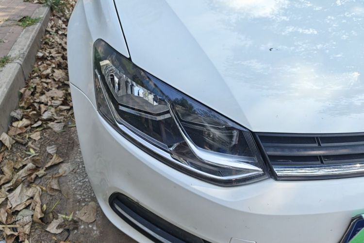 Volkswagen Polo 2014 #8 Volkswagen Polo 2014 car image #8