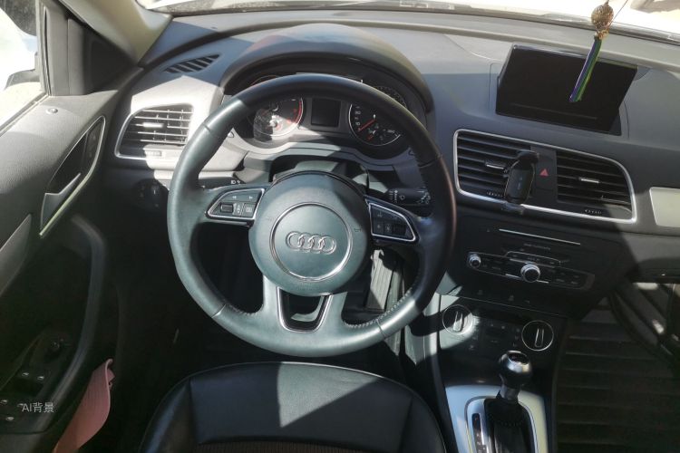 Audi Q3 2017 #12 Audi Q3 2017 car image #12