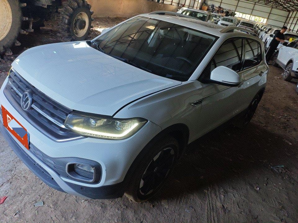 2024 изображение автомобиля 