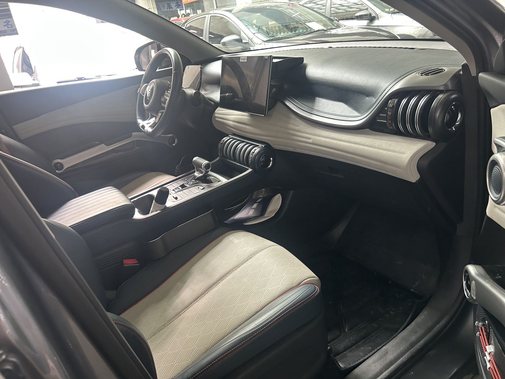 BYD Yuan Plus 2024 #2 BYD Yuan Plus 2024 изображение автомобиля #2