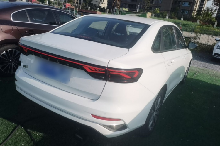 GEELY Emgrand 2023 #5 GEELY Emgrand 2023 car image #5