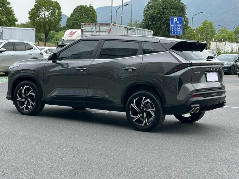 GEELY Boyue 2024 car image #8