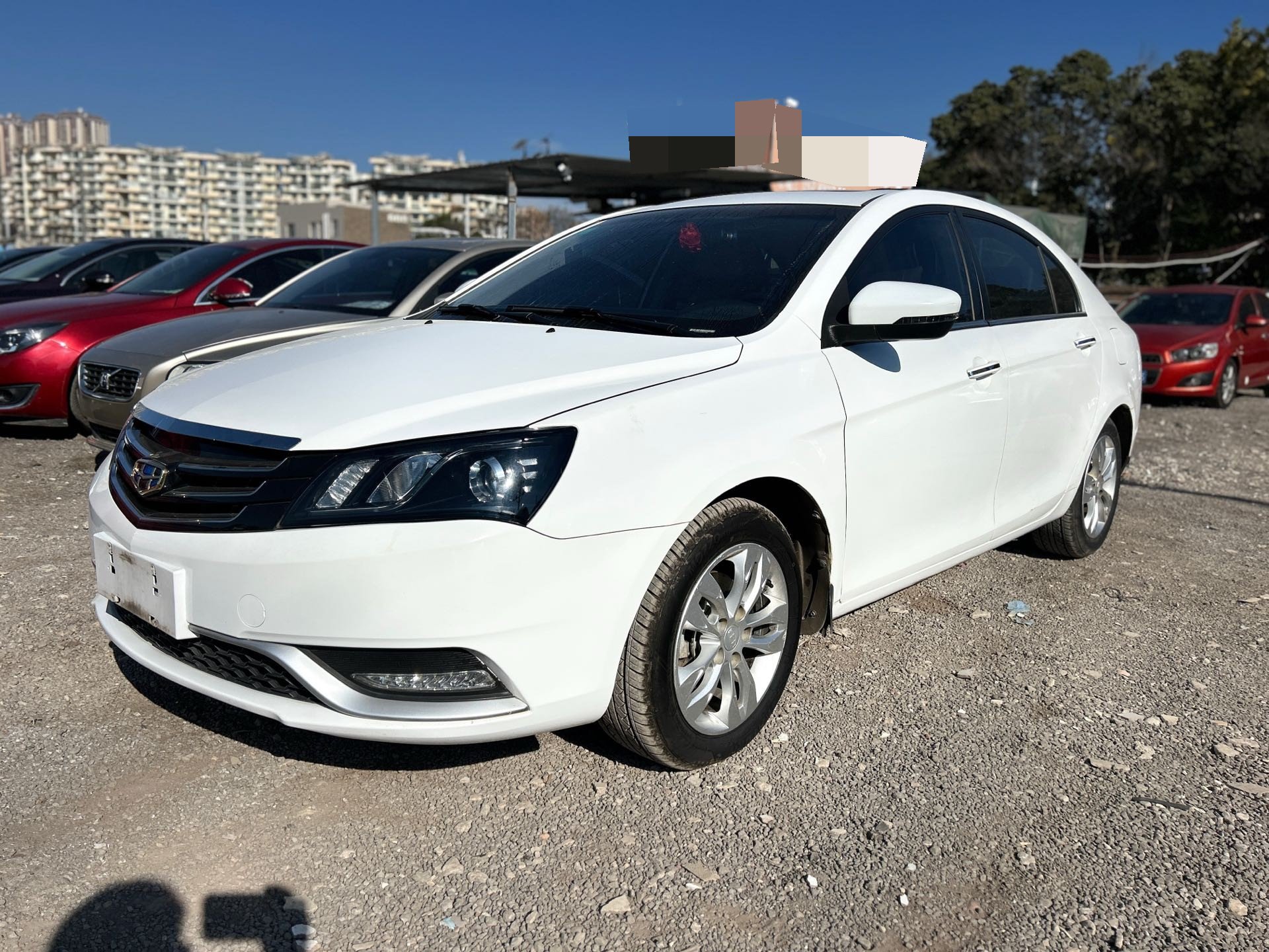 GEELY Emgrand 2015 #4 GEELY Emgrand 2015 car image #4
