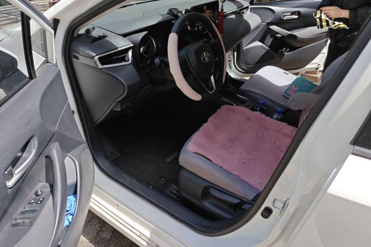 Toyota Corolla 2019 #18 Toyota Corolla 2019 car image #18