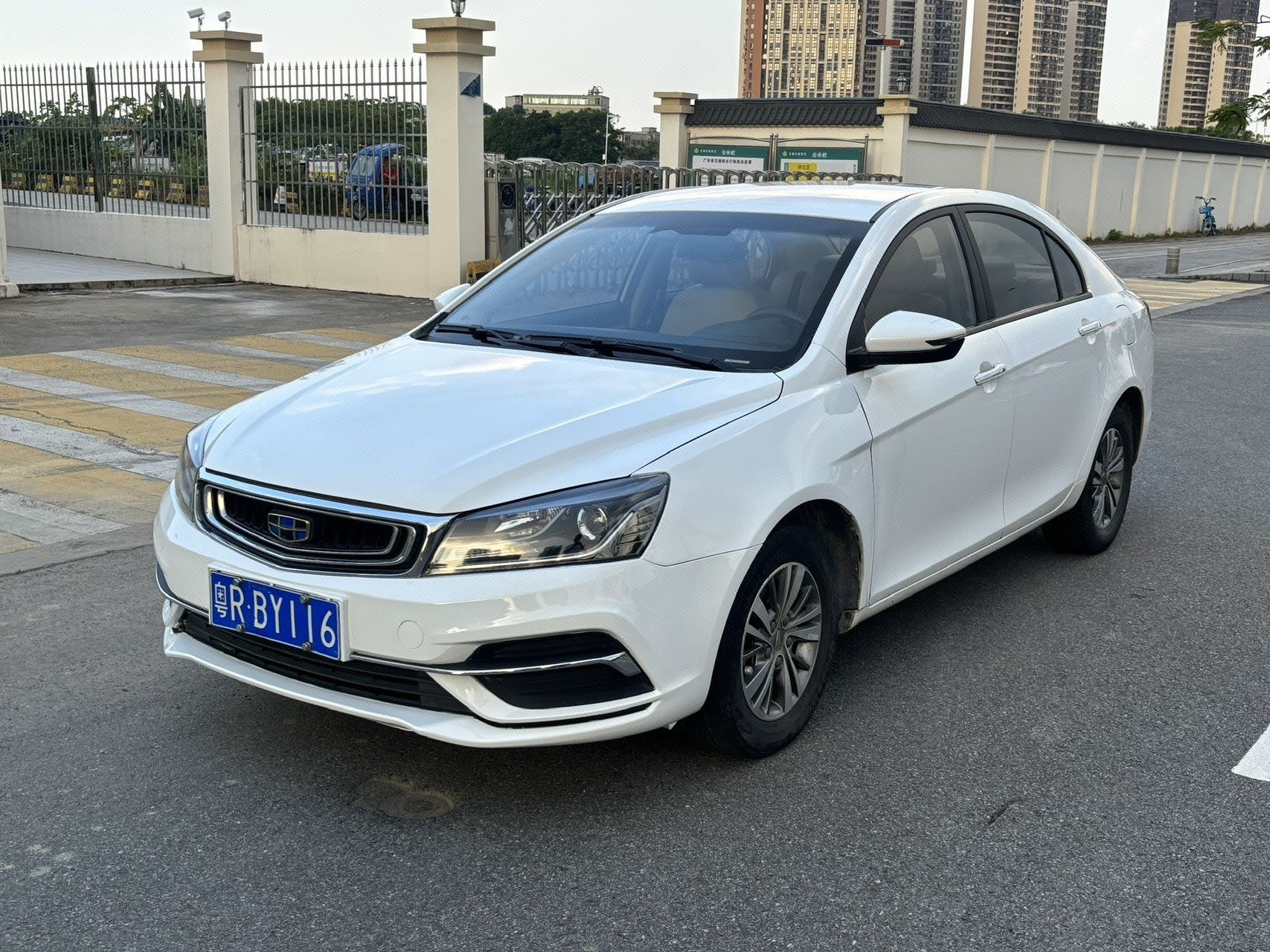 GEELY Emgrand 2019 GEELY Emgrand 2019 car image